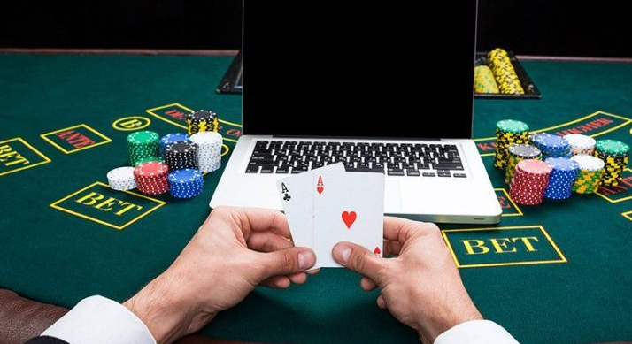Menkominfo Sebut Putus Akses Setengah Juta Akun Judi Online